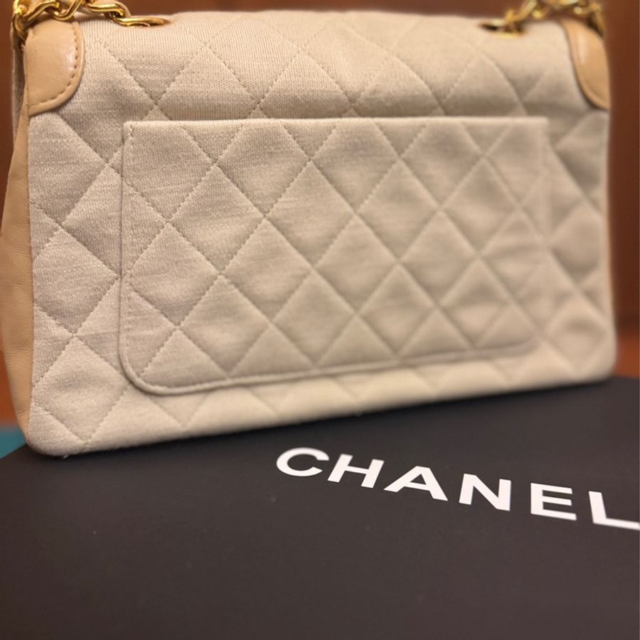Chanel 香奈兒 Flap口蓋鏈條包 / 奶茶色-1