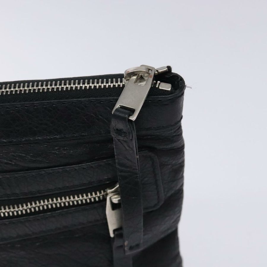 【日本直送】BALENCIAGA 經典 Clip M 手拿包 皮革 黑色 銀色 273022 正品號 132272-7