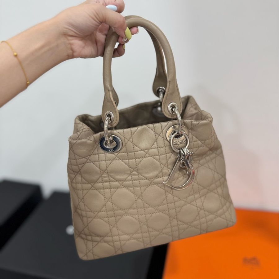 lady dior 迪奧 七格 奶茶色 戴妃包 戴菲包 手提包-2