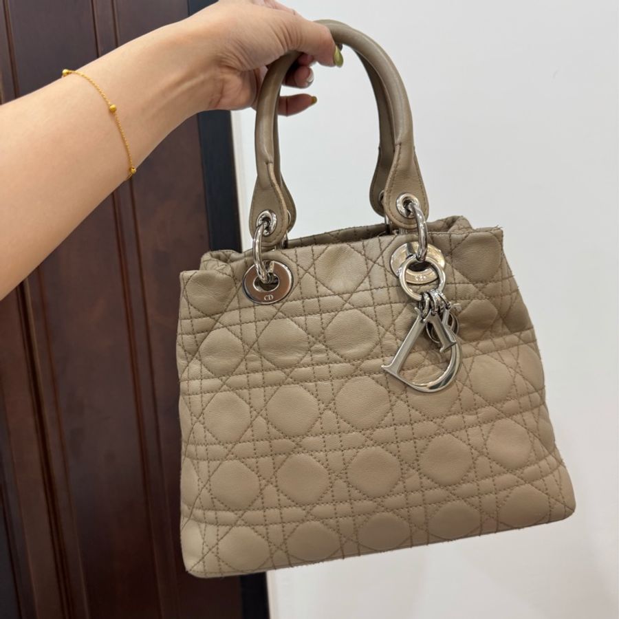 lady dior 迪奧 七格 奶茶色 戴妃包 戴菲包 手提包-4