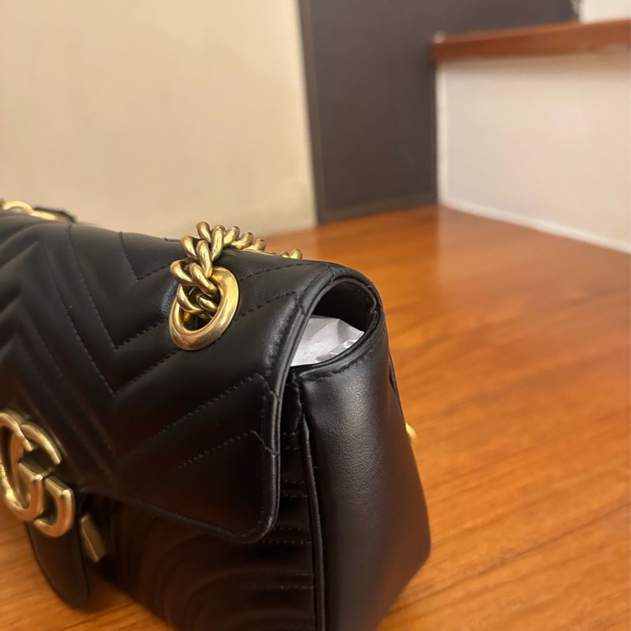 GUCCi 黑金雙G MARMONT26 超級夯💕-19