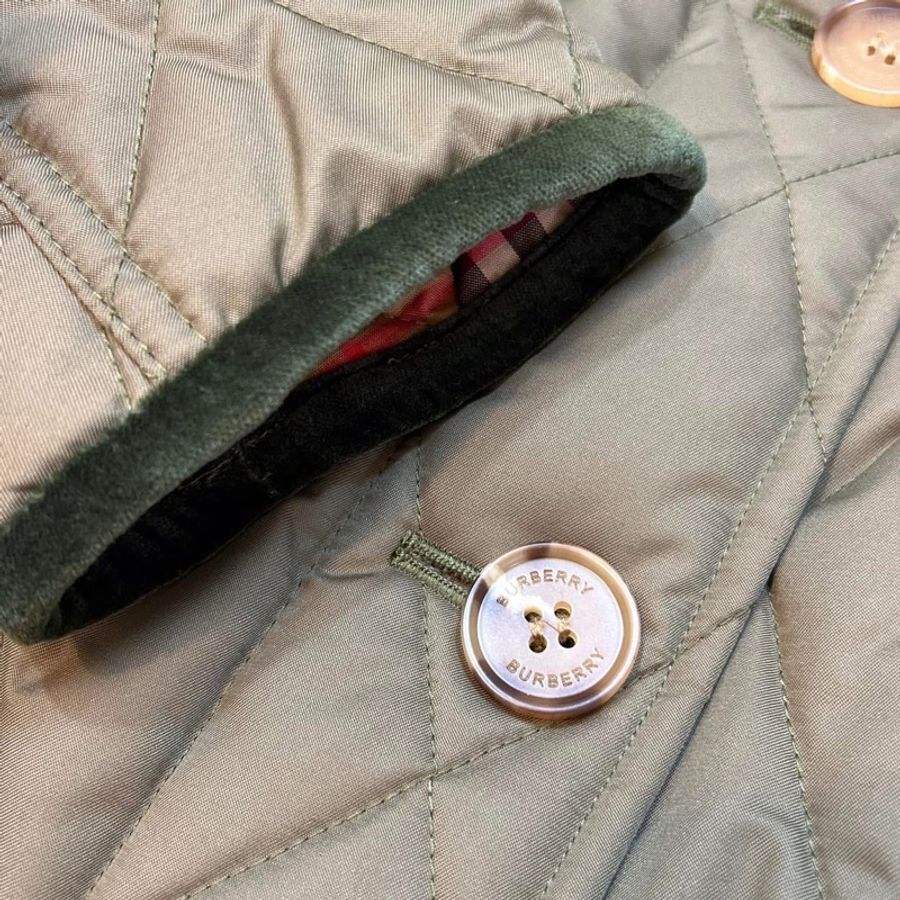 BURBERRY英國黑標軍綠絎縫連帽大衣-9