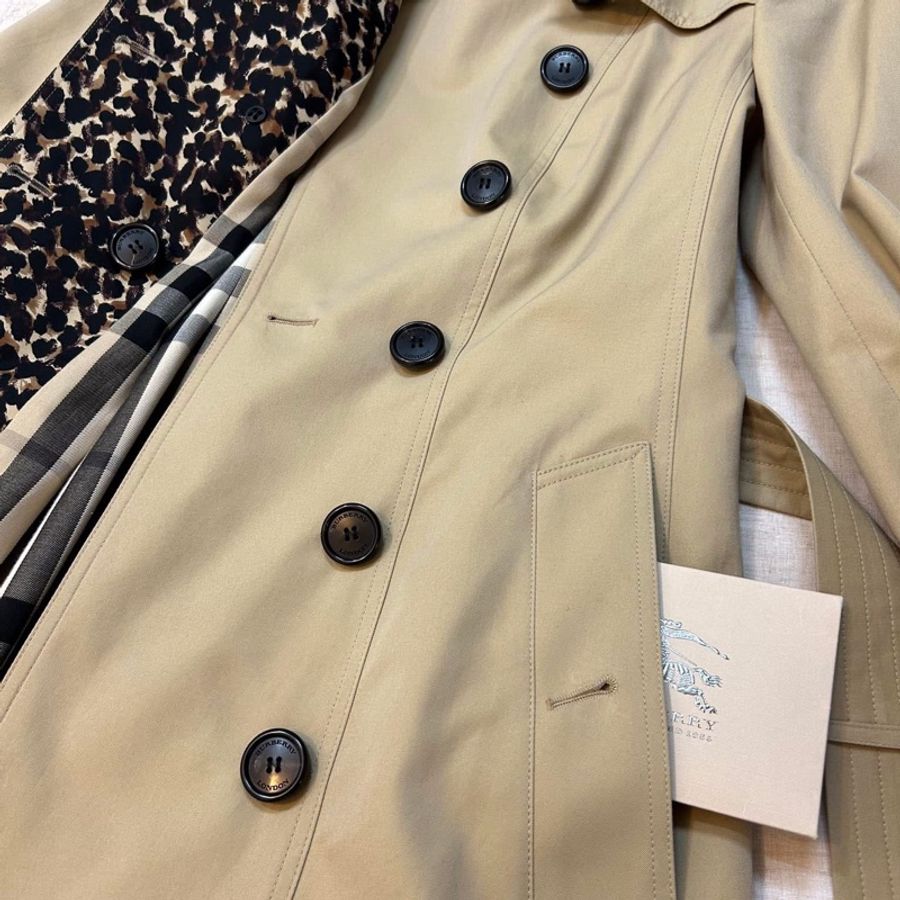 BURBERRY英國黑標蜜色中長風衣-9