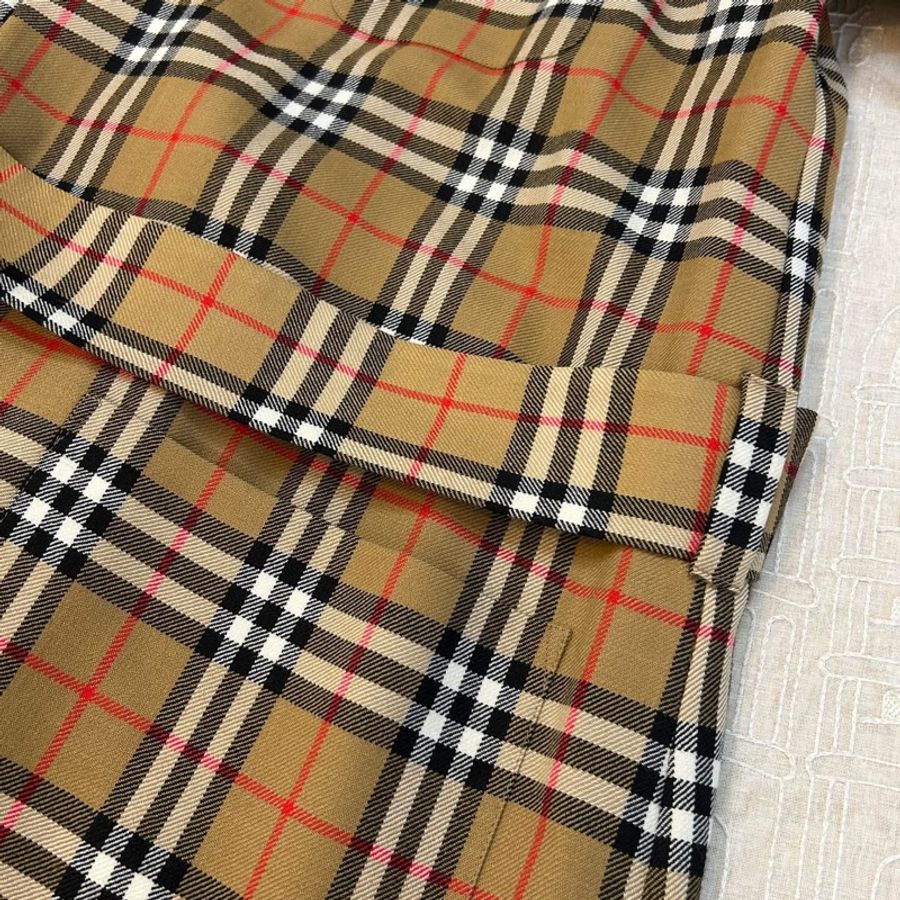 BURBERRY英國黑標格紋羊毛大衣S-16
