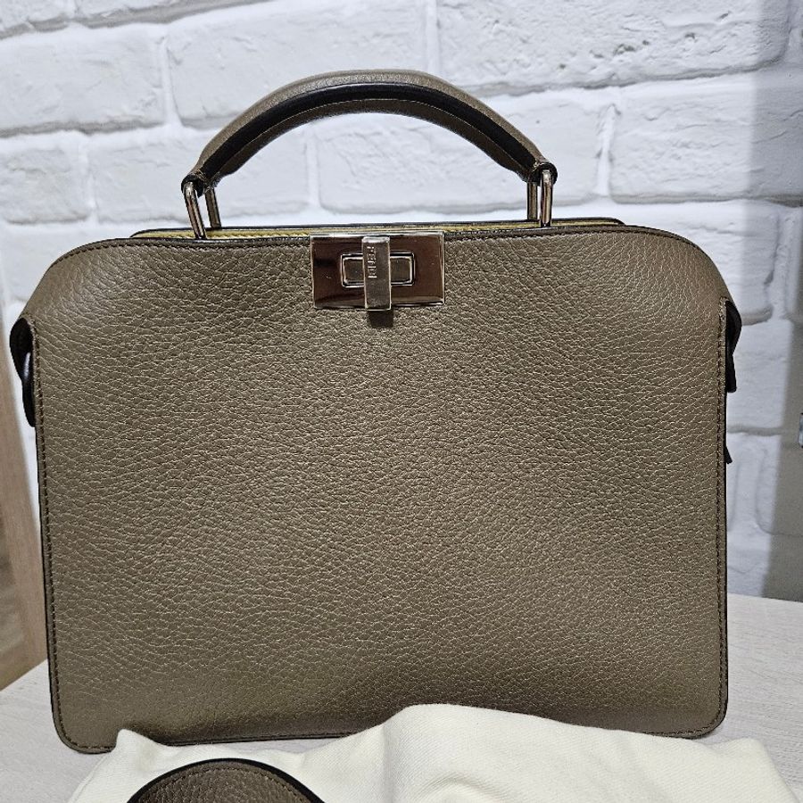 FENDI PEEKABOO ISEEU MEN 大象灰配奶油小雞黃(二手)-6