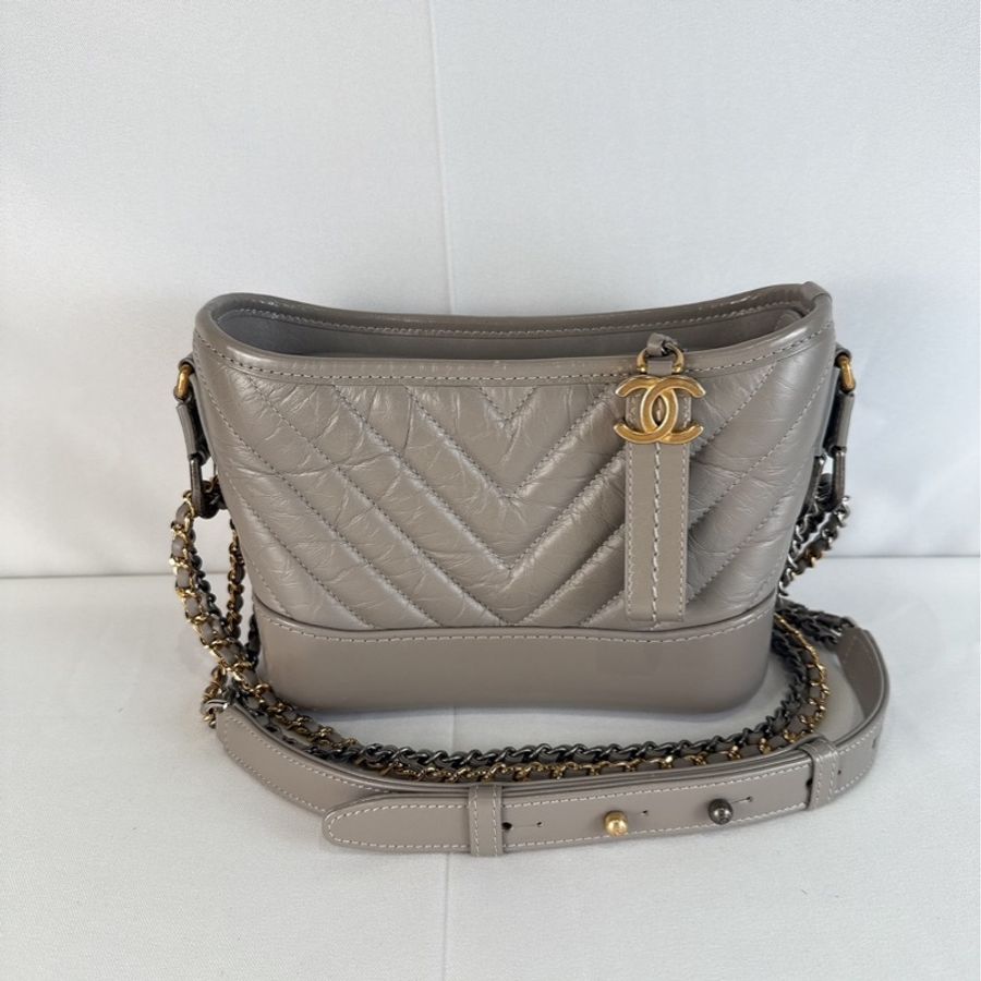 莉亞精品♡ Chanel 小號流浪包 灰 近新美包-2