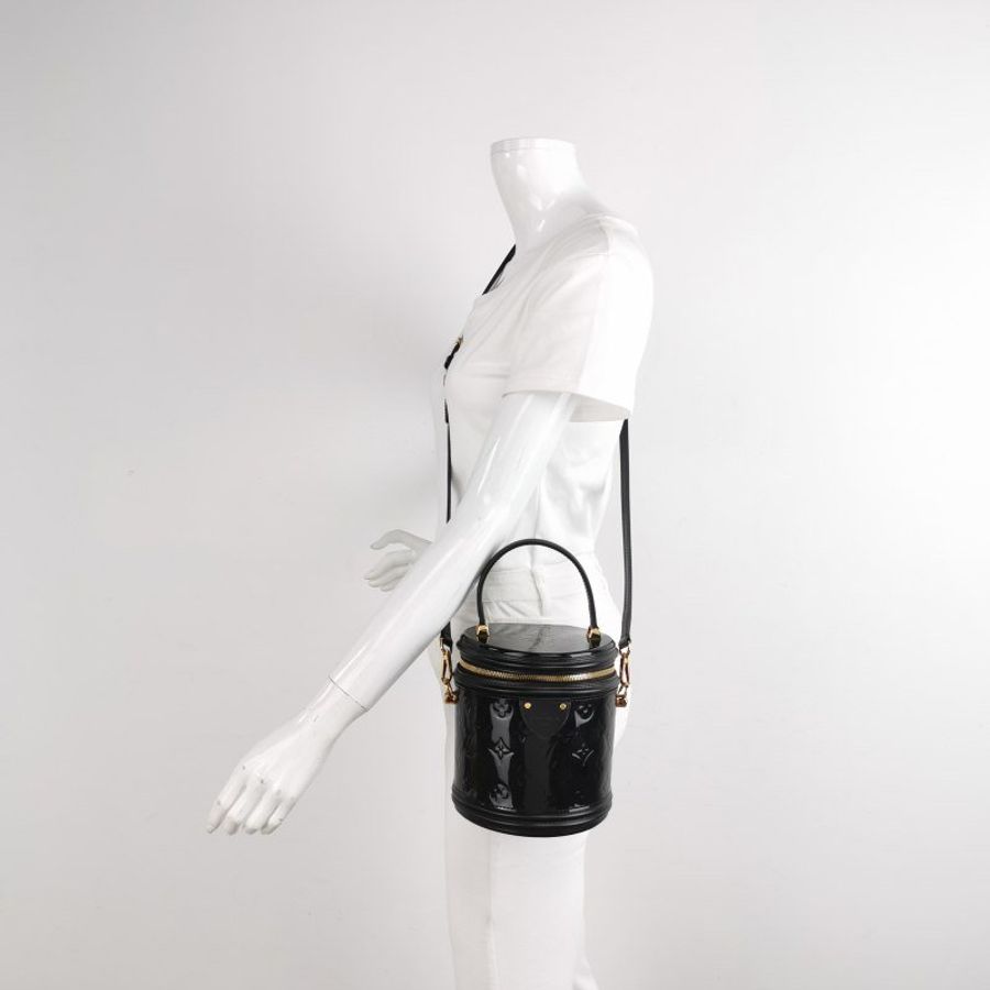 Louis Vuitton (LV) Cannes 發財桶 小號 牛皮漆皮 壓紋 老花 斜背包 單肩包-1