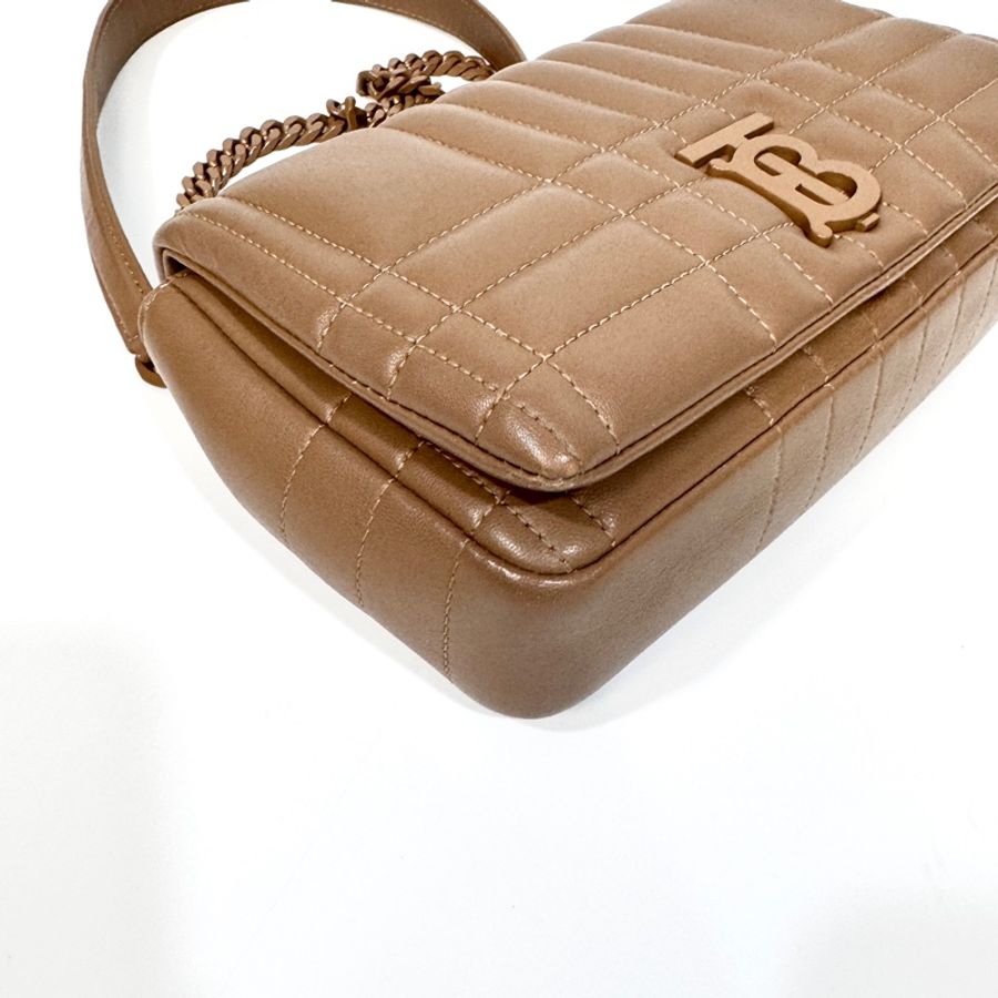 BURBERRY裸米棕色羊皮衍縫Lola肩側背包-10