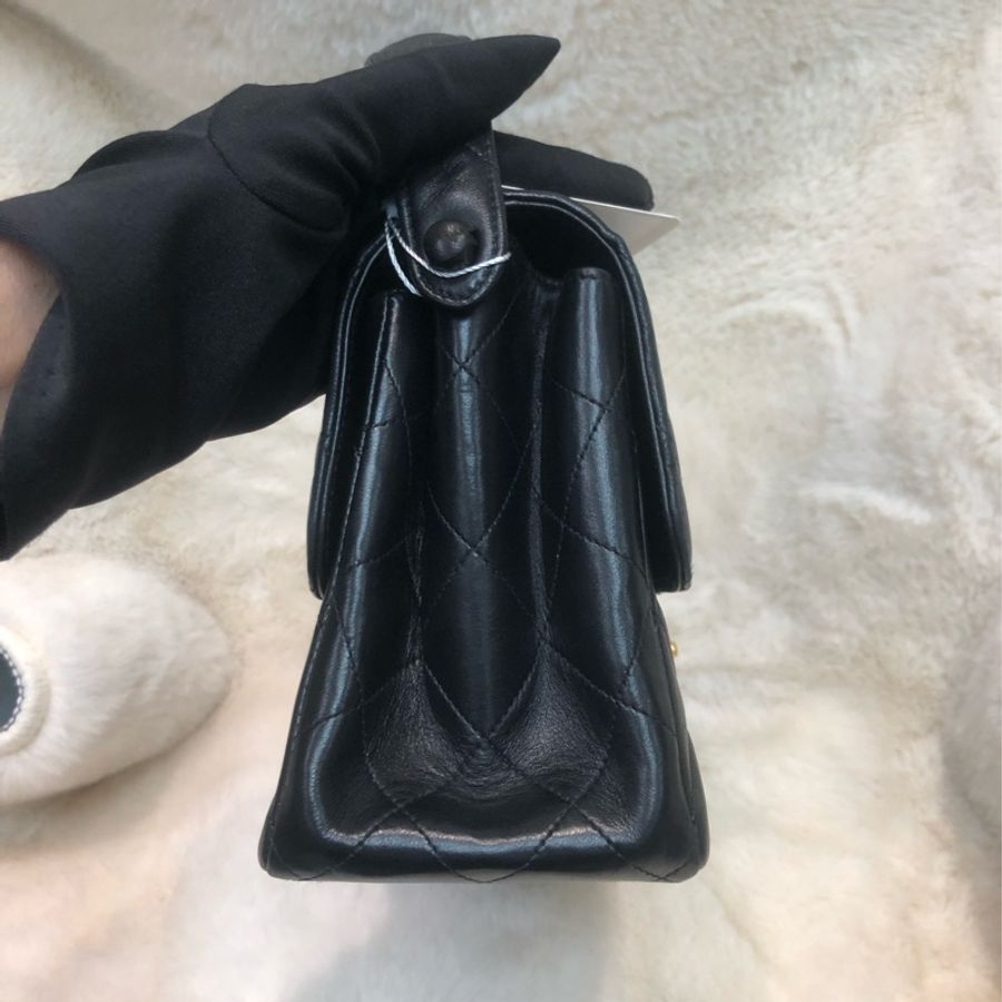 Chanel 雙面 Matelasse 黑色皮革手挽袋 XB607-2
