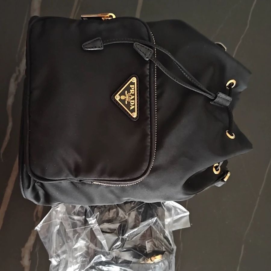 Prada Duet Re-Nylon水桶包 。bigsale bigsale-2