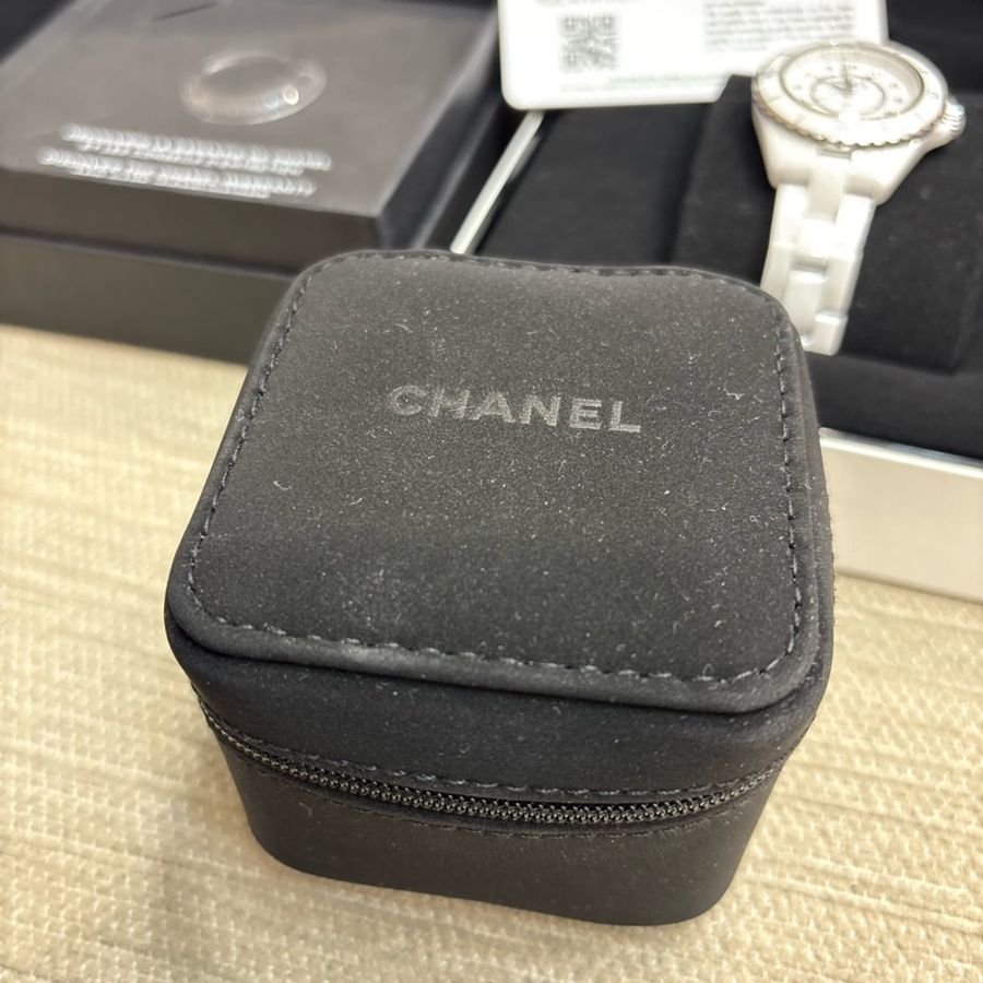 香奈兒 Chanel J12 白色高抗磨陶瓷和精鋼,鑽石時標 33mm-6
