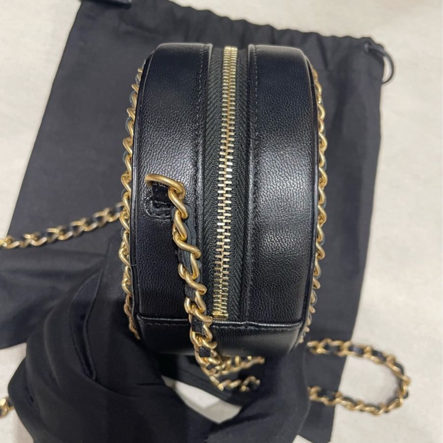 Chanel 羊皮小圓餅 30開 尺寸約12x12x4.5cm 附件:塵袋 卡~-5