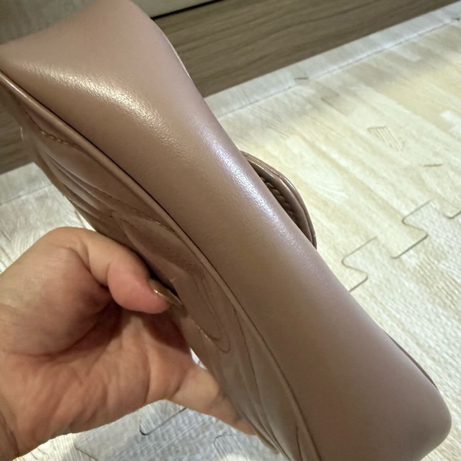 gucci GG 小號 斜背包-8