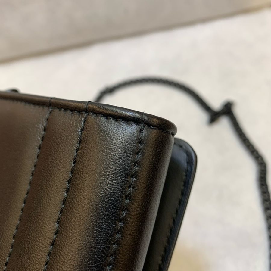 Burberry Wallet On Chain-9