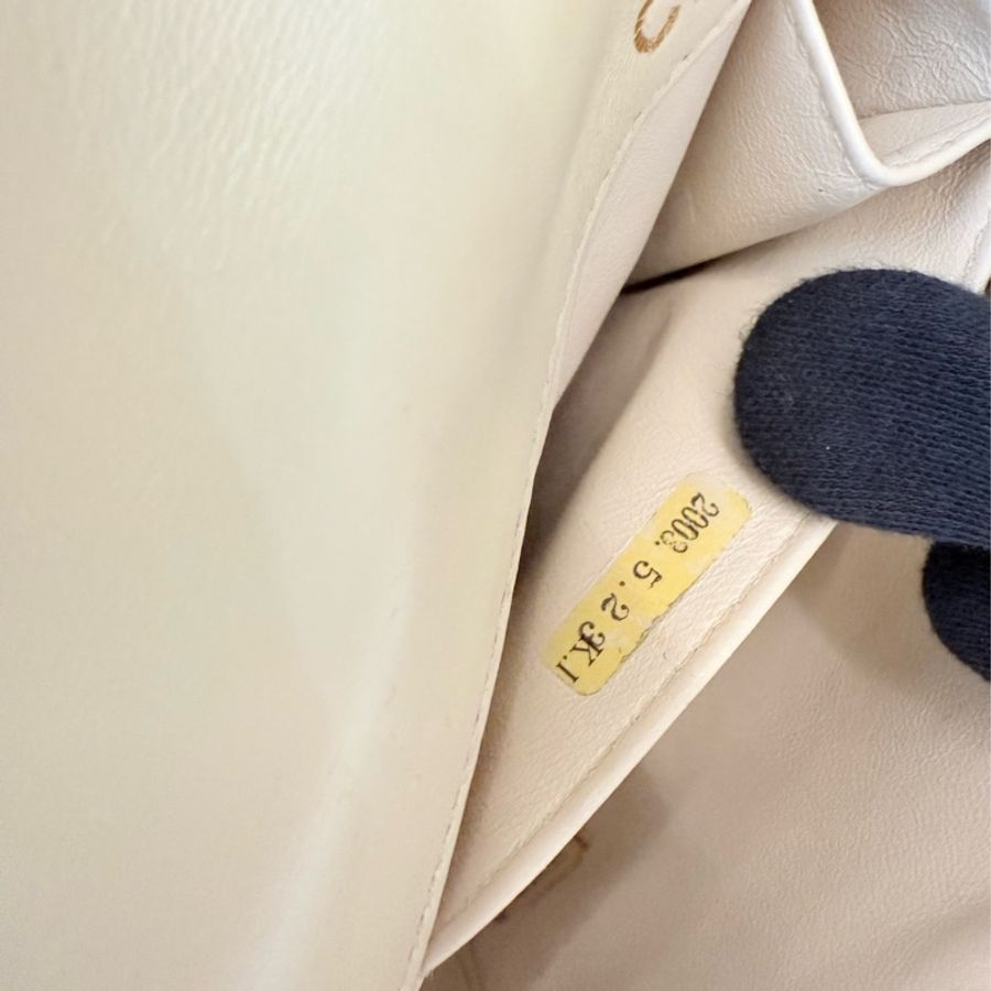 CHANEL 白色毛呢冰格包-7