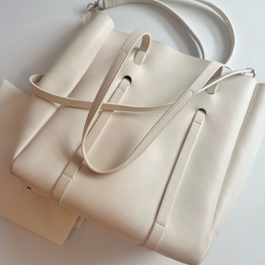 ✔️BALENCIAGA 巴黎世家 Everyday Tote XS 489813 牛皮托特包/斜背包/手提包/白色-4