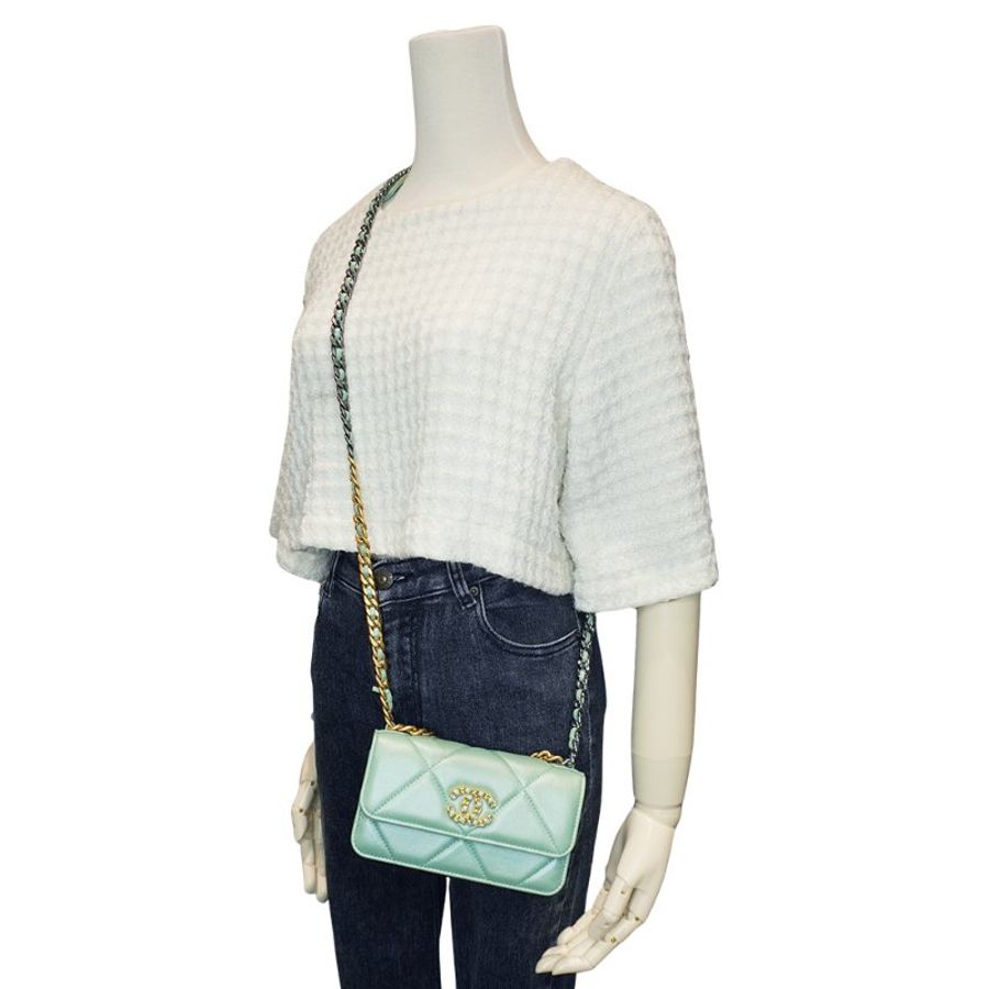 Chanel 展示品 19 菱格羊皮雙色鍊迷你斜背包(AP3067-珠光綠)-5