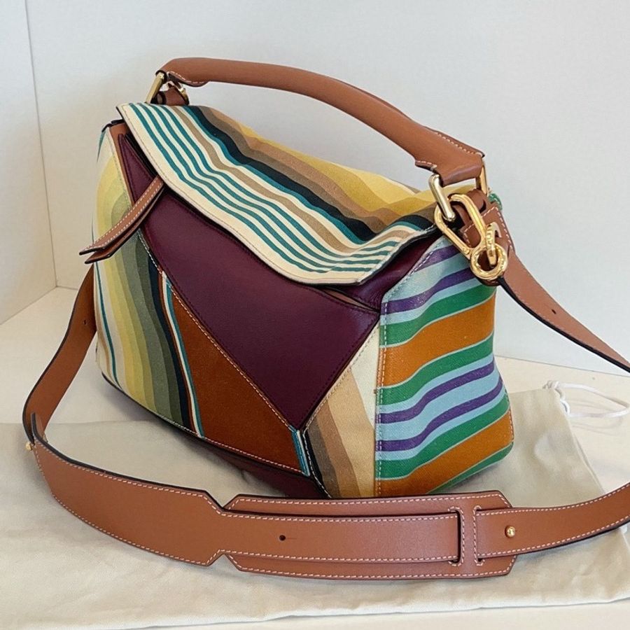 Loewe羅意威 彩條紋拼接Puzzle幾何包 中號約29底長-6