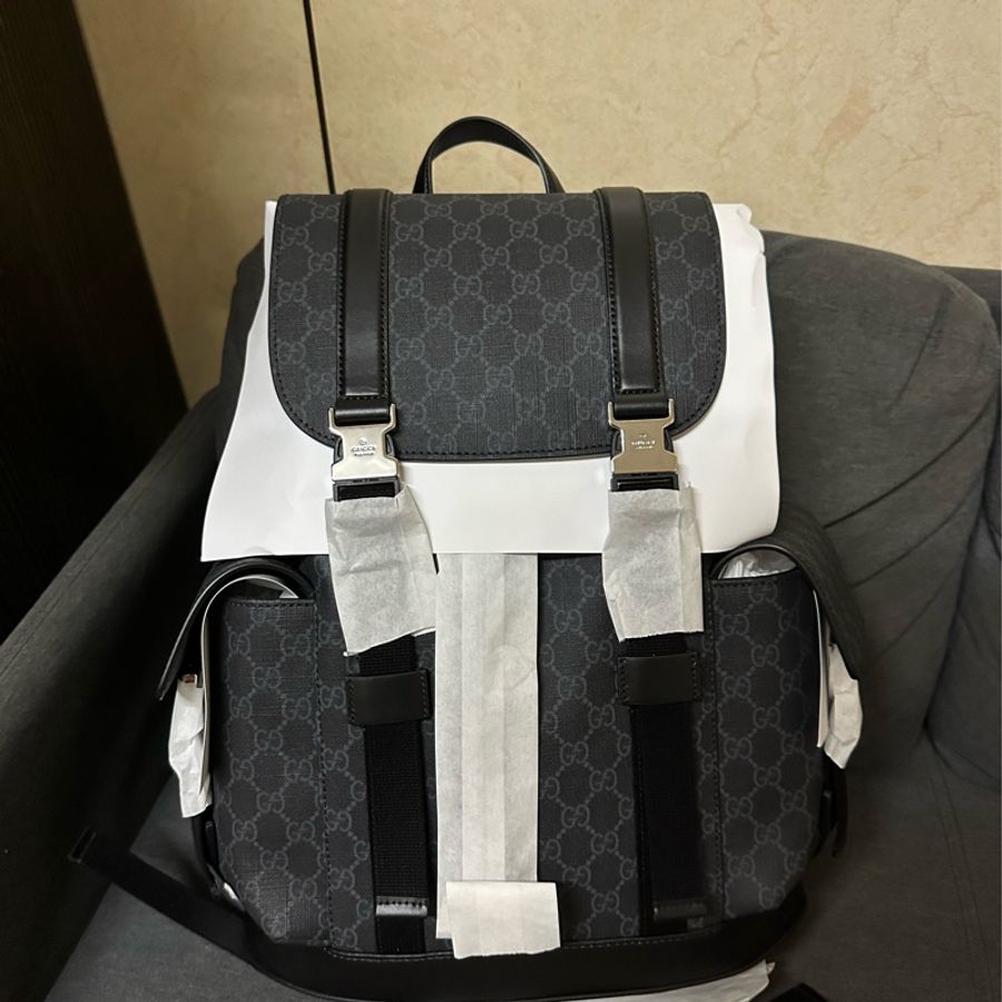 GUCCI 新款經典GG Supreme 後背包-0