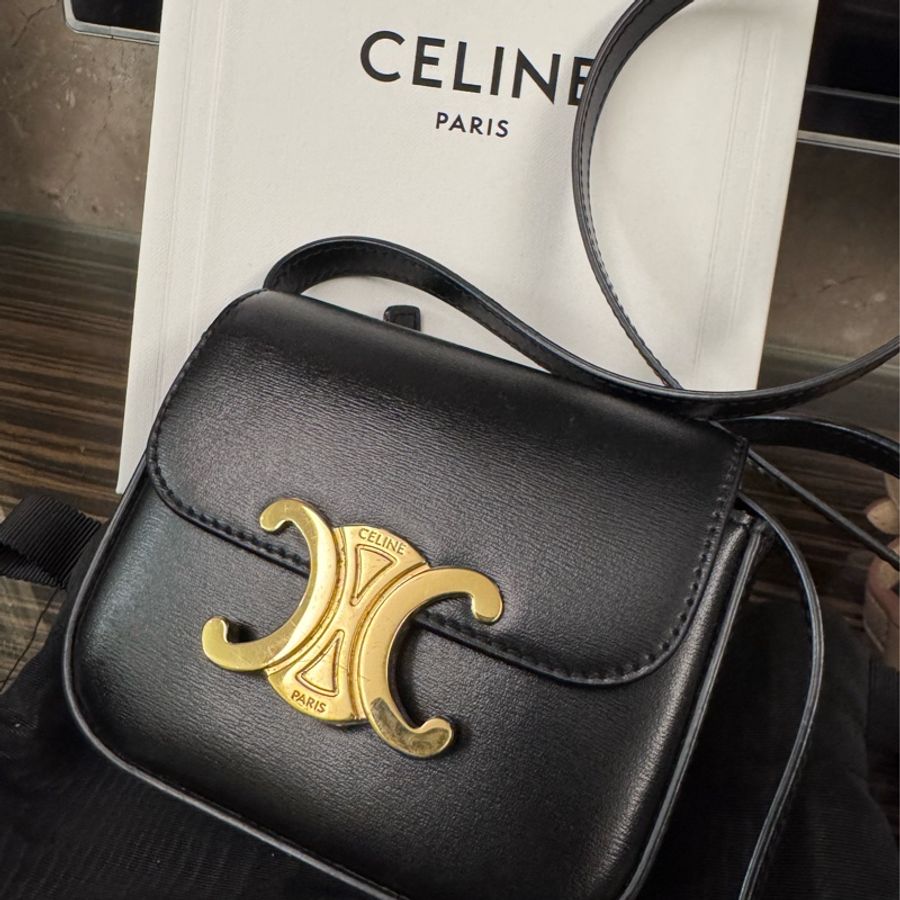 大降價~9成新 Celine凱旋門 mini 牛皮小廢包Lisa同款(歡迎議價-2