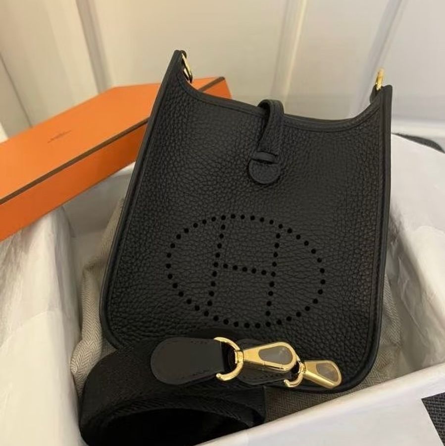 HERMES mini Lindy 2代黑金 全新全配 剛出專櫃K刻-23