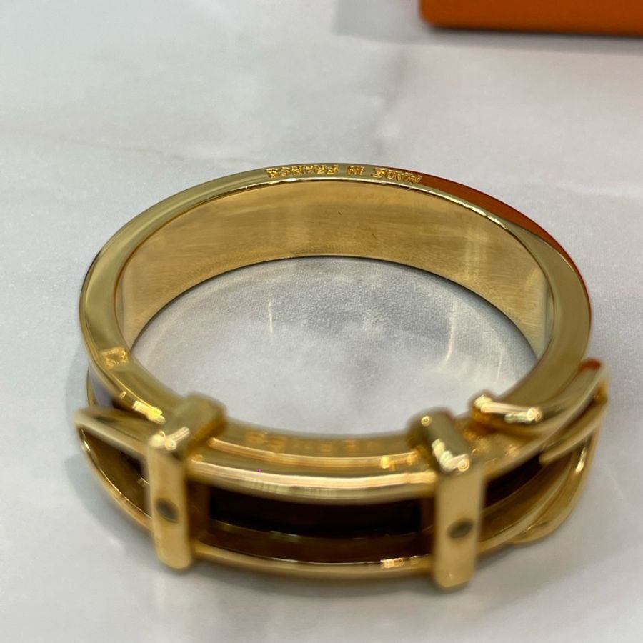 HERMES 紅皮革拼金色絲巾釦 O891-15