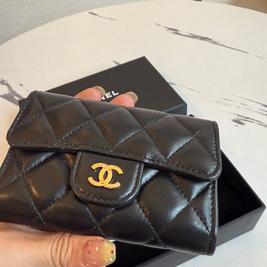 Chanel 😆羊皮金釦零錢卡包-4