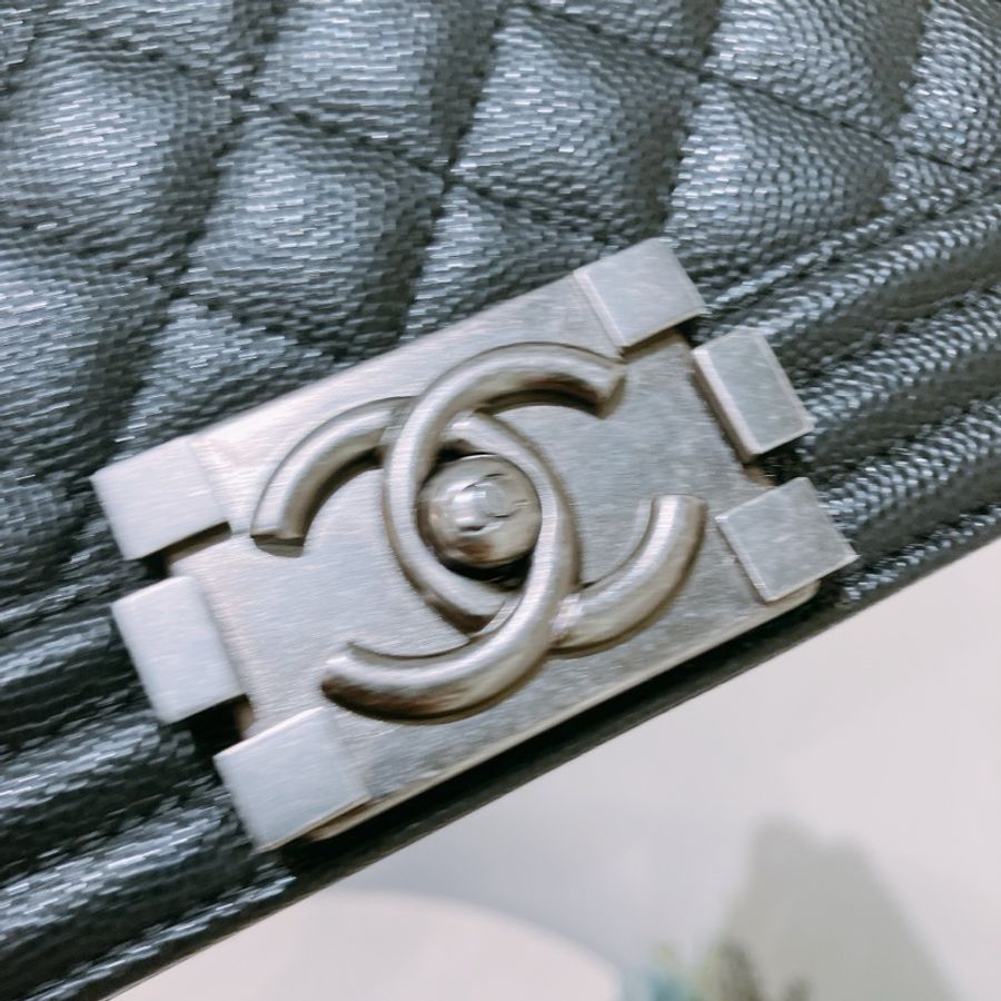 TK1789 CHANEL 香奈兒中號翻蓋式鍊帶包包BOY MEDIUM 25CM HANDBAGS-23