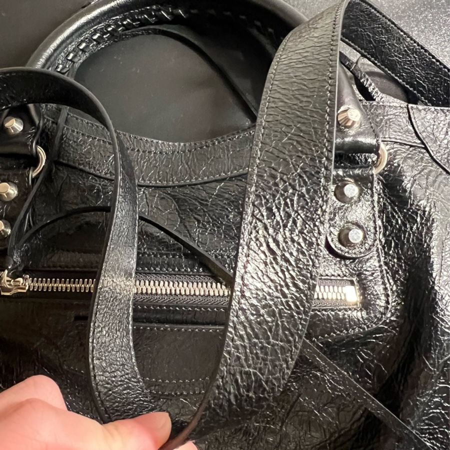 Balenciaga LE City Bag Medium-14
