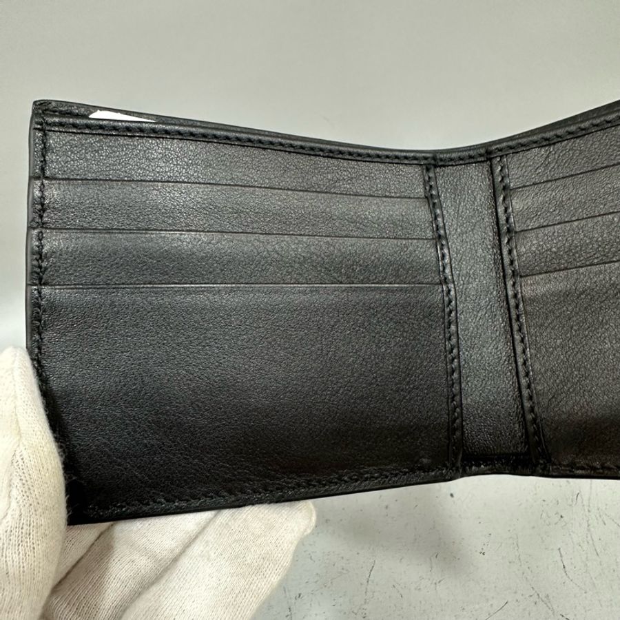 Gucci 260987 黑色牛皮壓紋GG短夾-10