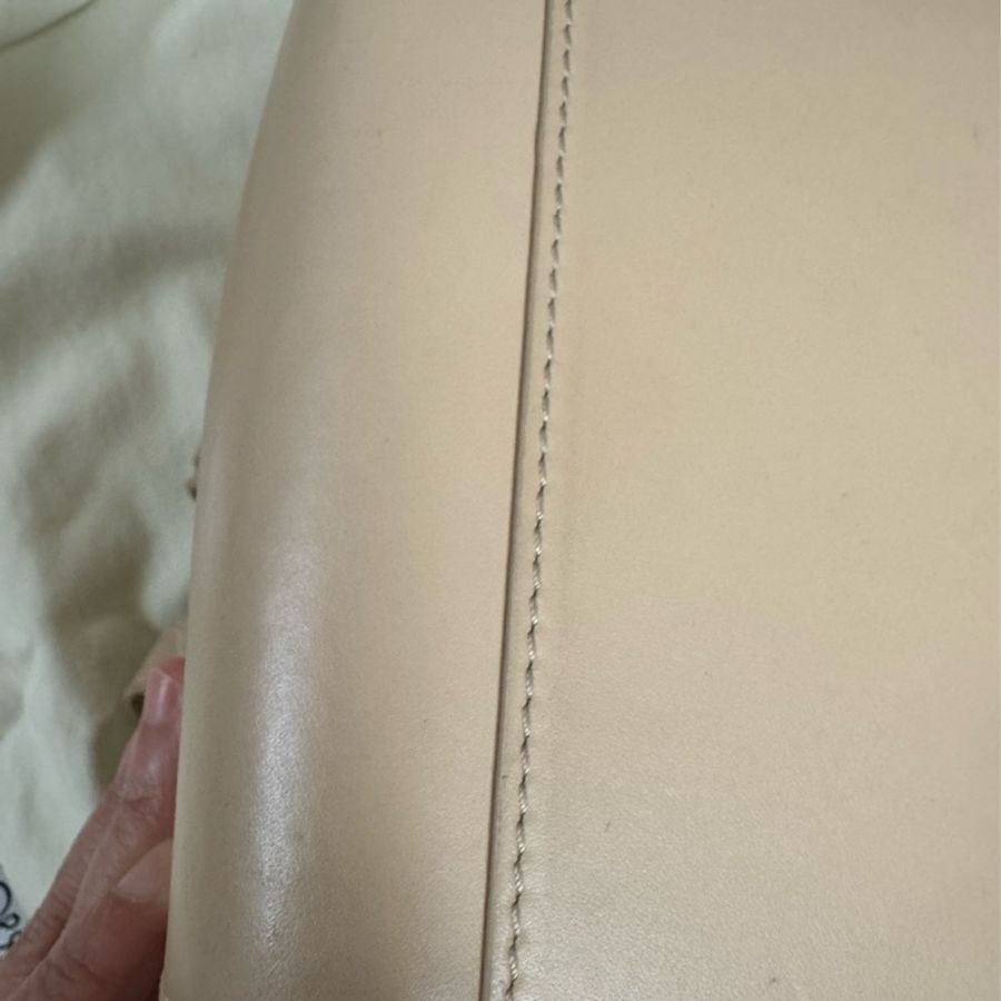 Loewe Hammer Compact 米色-16