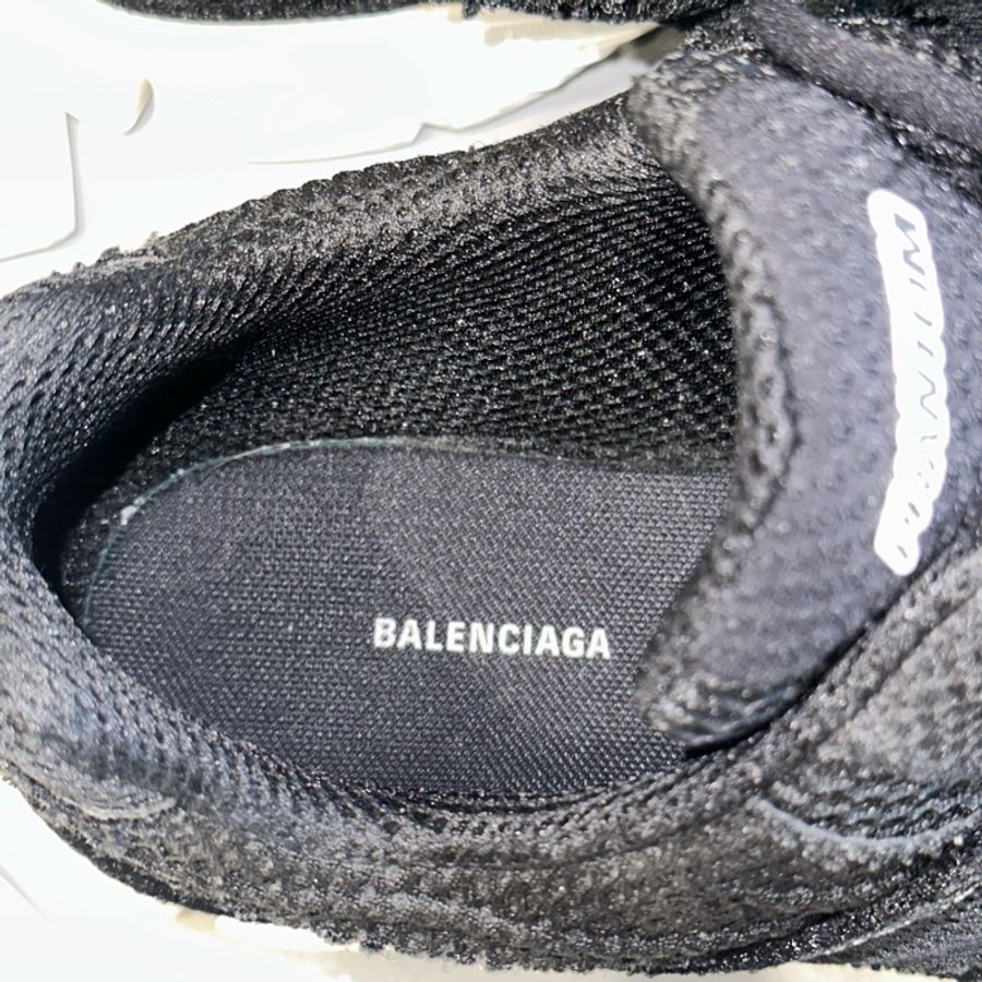 44碼全配25年台灣購入❤️ #balenciaga #運動鞋 #休閒鞋 #布鞋 #phantom-32