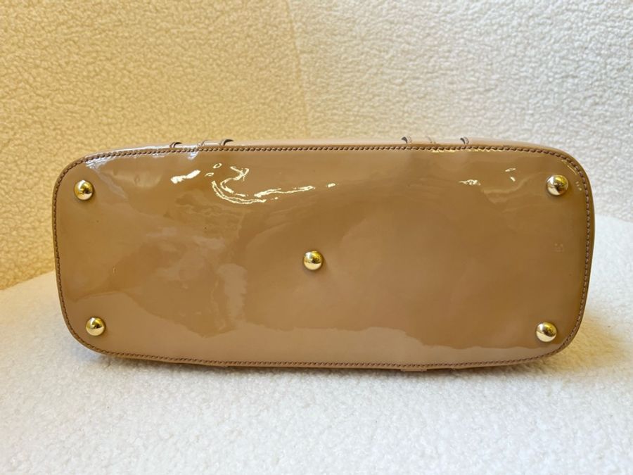古馳純色漆皮壓紋單肩包斜挎包 GUCCI/古馳-12