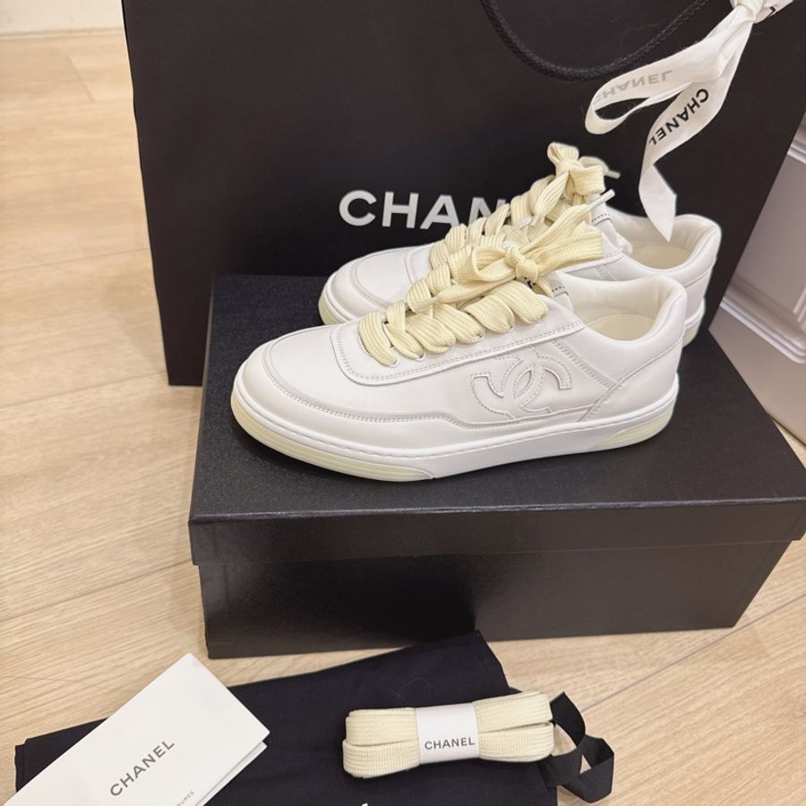 CHANEL 經典雙C LOGO小牛皮運動鞋(白色) 36.5 小白鞋 板鞋-0