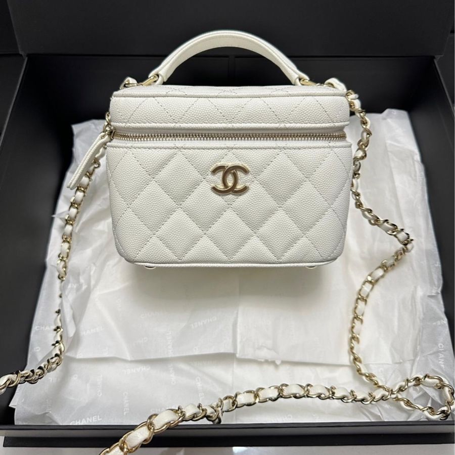 Chanel Caviar 白雪雪 盒子包-0