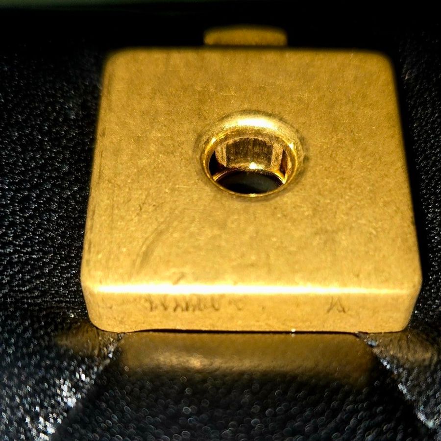 Gucci Marmont443497 AACPG 1000 雙G飾釘和扭紋粗花邊雙G裝飾 馬夢包 黑金-14