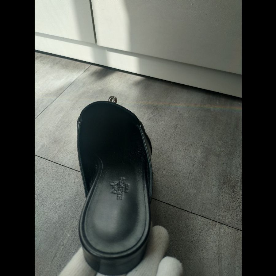 Hermes 銀釦黑皮女平底鞋-22