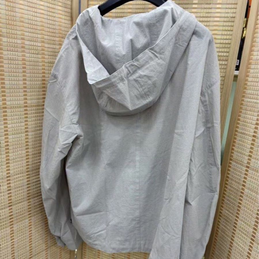 Hermes 愛馬仕2024春夏男裝新款上衣外套套頭襯衫 46碼 全新有吊牌 不規則衣領 拉鍊設計非常好看 設計感拉滿,走秀款-1