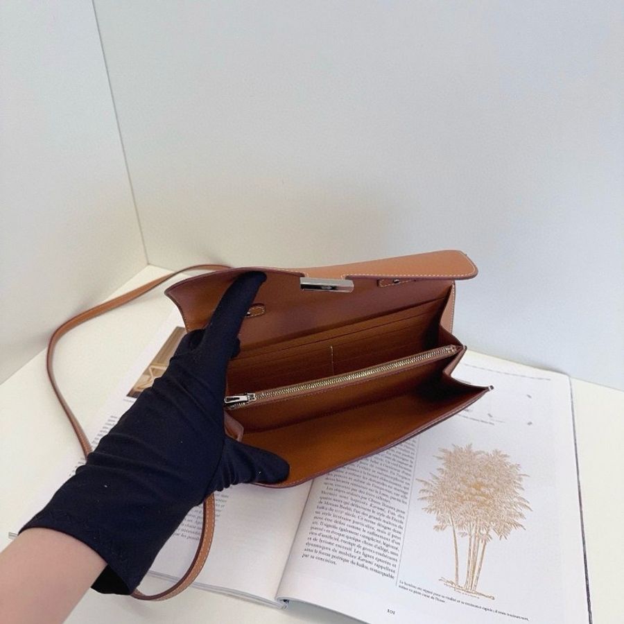Hermes constance to go-12