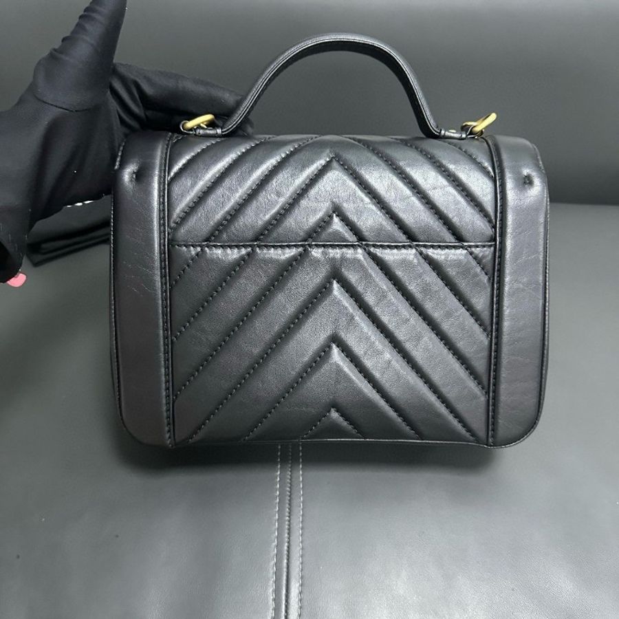 Chanel handle flap-11