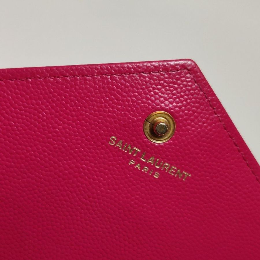 Saint Laurent Envelope 牛皮 純色 V紋 絎縫 YSL標誌 斜背包 單肩包-13