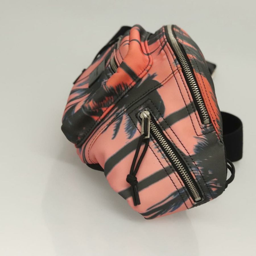 【日本直送】SAINT LAURENT 尼龍粉紅銀色斜背包 Auth bs27374-2