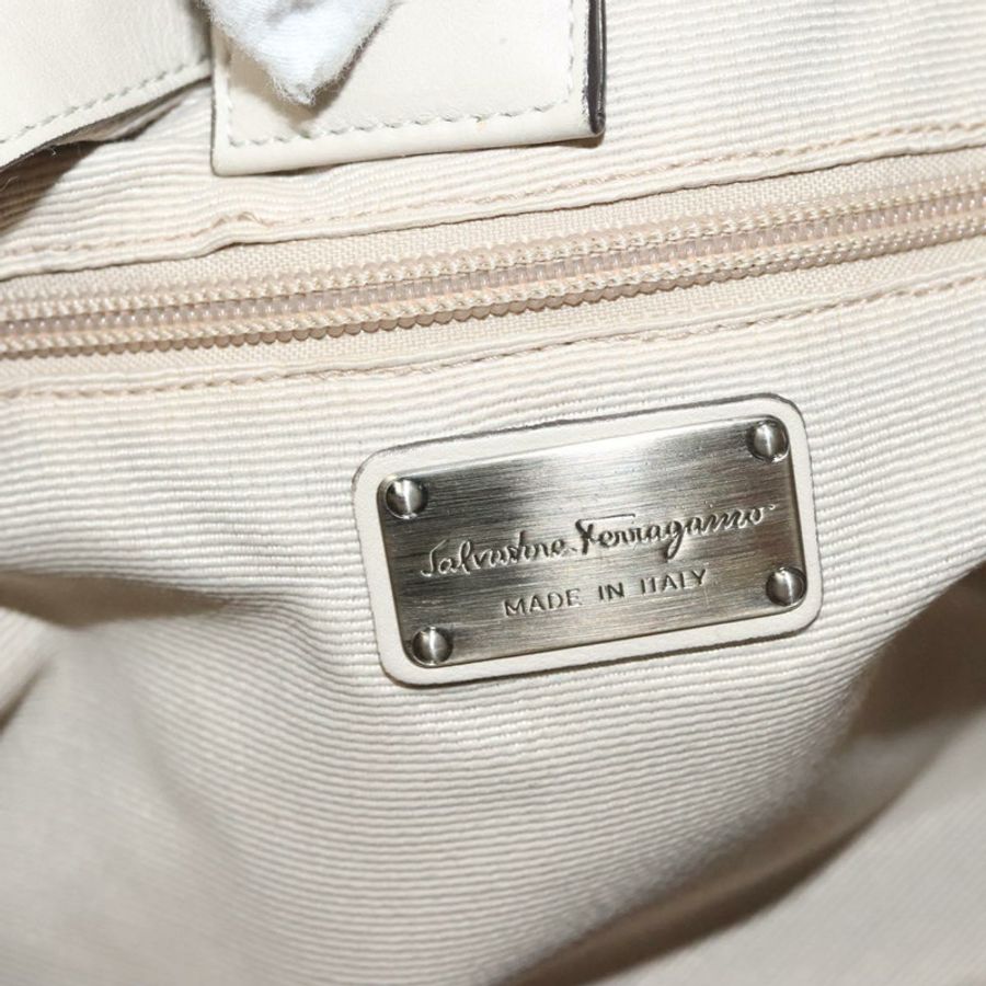 【日本直送】Salvatore Ferragamo Vala 手提包 皮革 米色 銀色 正品 BA4217-16