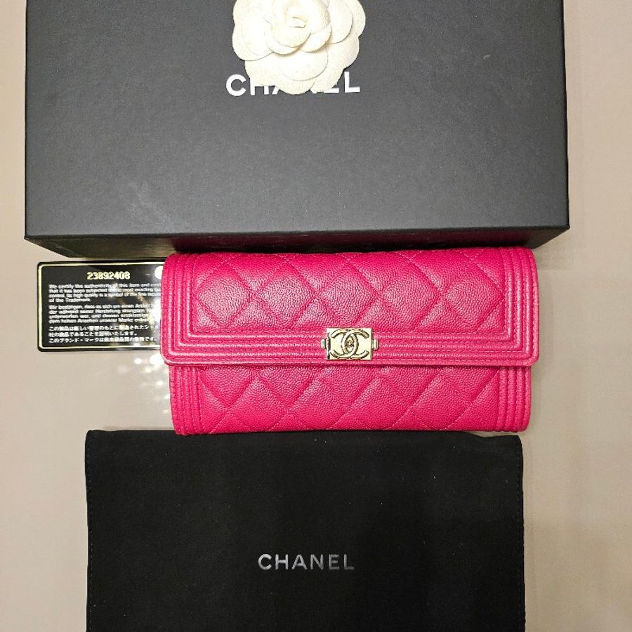 CHANEL boy金扣荔枝紋皮長夾-5