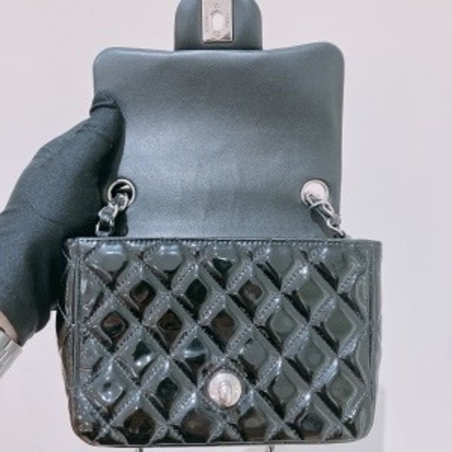 Tk1794 CHANEL 香奈兒經典翻蓋式方胖子鍊帶包包CLASSIC FLAP BAG 17CM PATENT-22