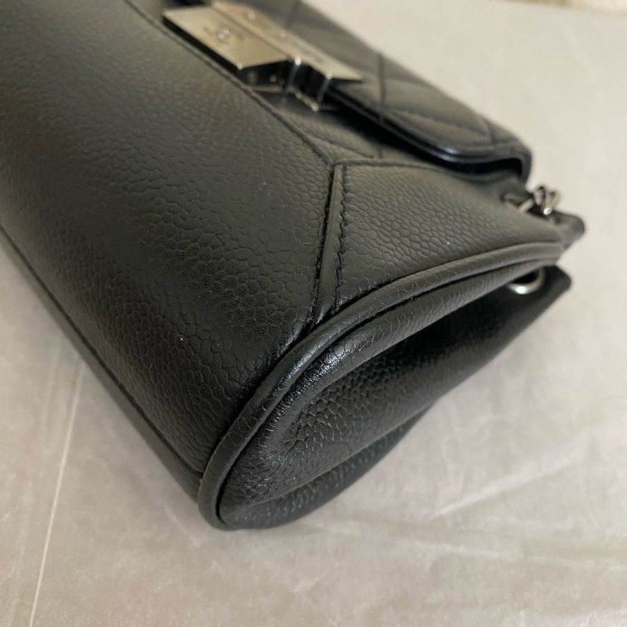 Chanel 香奈兒黑銀荔枝牛皮腋下包-4