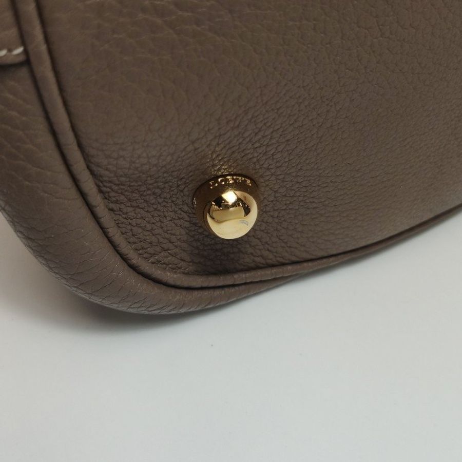 Loewe 牛皮 鴕鳥皮 拼色 拉鍊 單肩包-11