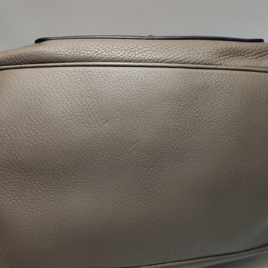 Loewe 牛皮 鴕鳥皮 拼色 拉鍊 單肩包-21