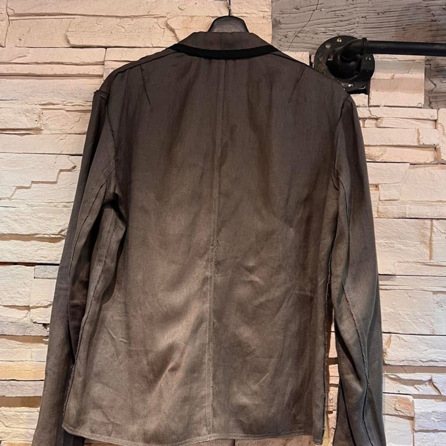 浪凡 lanvin 法國製 大劍領短版微落肩西裝外套 雙排扣 時髦 春裝 吊牌都在 45500 割愛售5880 近ㄧ折賣 男女都可以穿 ❤️吊牌都在 肩寬落肩約47cm 胸寬57衣長含領68 cm-4