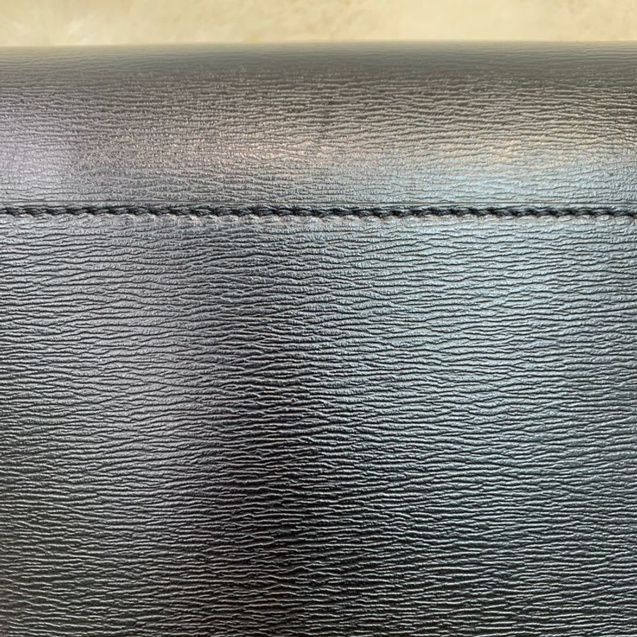 Versace 范思哲黑色牛皮手包 XA531-14